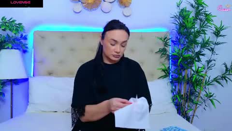 Snapshot of daliyaa_ chatting on 07/02/26, 12:11 daliyaa_ online show from 07/02/26, 12:11