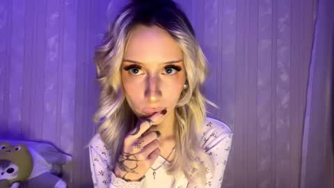 dallaspember online show from 12/15/25, 02:10