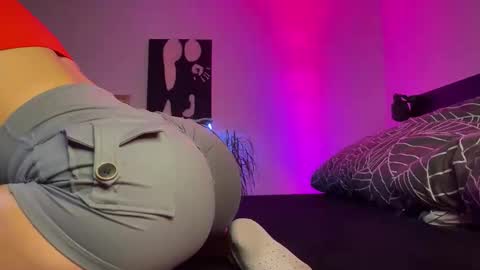 dalmatian_girl online show from 11/02/25, 07:49