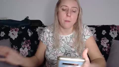 Maria online show from 01/01/25, 11:40