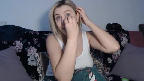 Maria online show from 02/16/25, 11:38