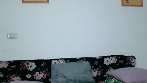 Maria online show from 04/18/26, 09:37