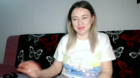 Maria online show from 04/25/26, 09:23