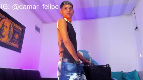 damar_felipe online show from 01/22/25, 11:56
