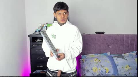 damar_felipe online show from 06/11/26, 10:08