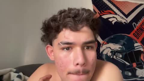 Snapshot of damiam_xj chatting on 12/13/24, 03:32 damiam xj online show from 12/13/24, 03:32