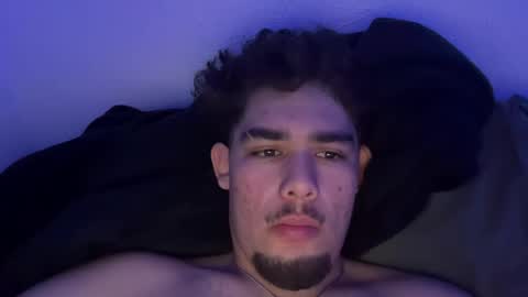 Snapshot of damiam_xj chatting on 12/20/24, 03:00 damiam xj online show from 12/20/24, 03:00