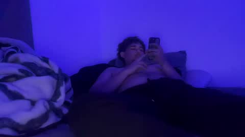 Snapshot of damiam_xj chatting on 12/22/24, 03:22 damiam xj online show from 12/22/24, 03:22