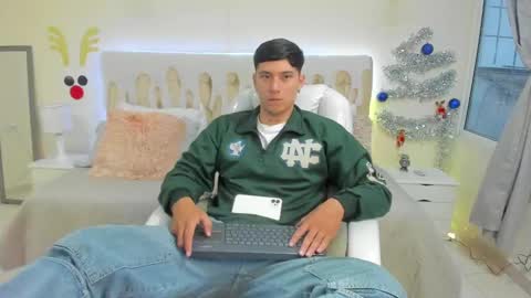 DAMIAN online show from 01/04/25, 12:38