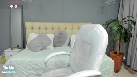DAMIAN online show from 09/24/25, 10:18