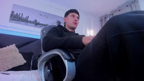 DAMIAN online show from 12/16/25, 12:32