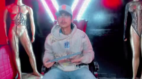 Snapshot of damian_and_camerum chatting on 03/01/26, 03:19 damian_and_camerum online show from 03/01/26, 03:19