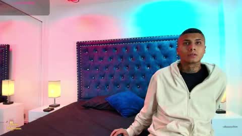 DAMIAN AND ROXANNE.  online show from 10/26/25, 12:33