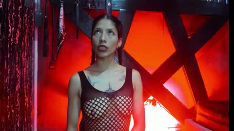 damian_and_tiana online show from 11/05/25, 04:34