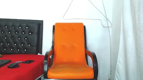 damian_hart_24cm online show from 03/10/25, 04:25