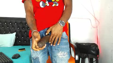 damian_hart_24cm online show from 12/05/25, 11:19