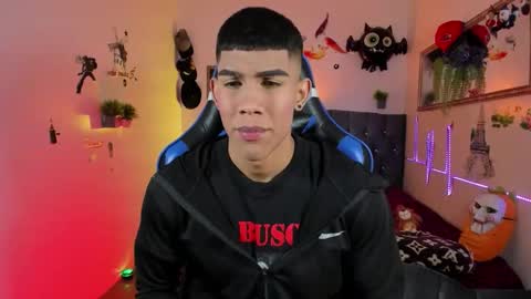 Damian online show from 11/03/25, 03:08