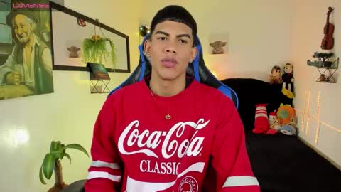 Damian online show from 03/19/26, 02:26