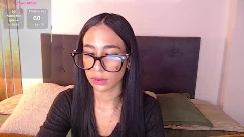 damian_n_lissa online show from 12/18/25, 01:33