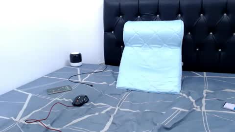 D A M I A N online show from 01/04/25, 11:33
