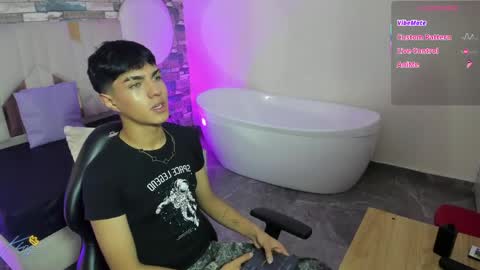damian_tay online show from 04/27/26, 11:41
