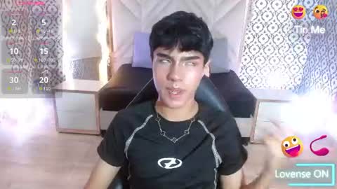 Snapshot of damian_tay1 chatting on 06/21/26, 11:46 damian_tay1 online show from 06/21/26, 11:46