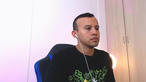 Damian Wish online show from 03/11/26, 07:42