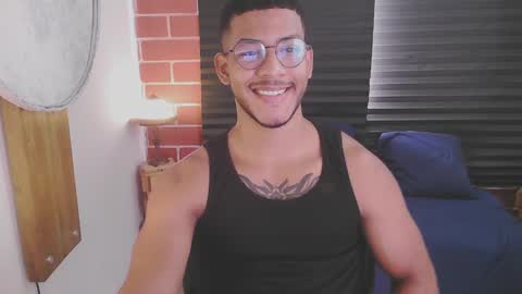 instagram damiannreed. online show from 02/17/25, 04:04