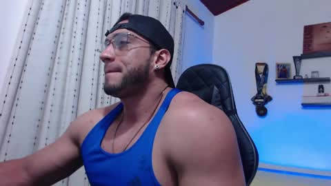 Snapshot of damiannstonexxx chatting on 05/29/26, 03:26 Danny online show from 05/29/26, 03:26