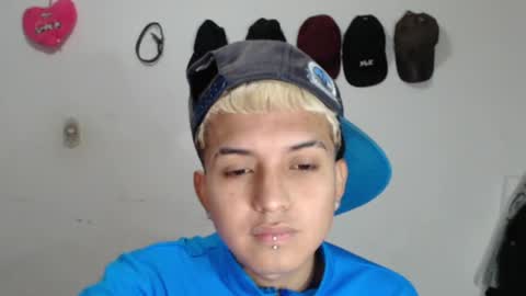 damiansexyboy69 online show from 11/24/25, 04:34