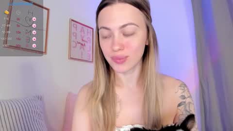 Snapshot of damn_cutie chatting on 02/26/26, 06:01 Tiana online show from 02/26/26, 06:01