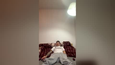 damo111694 online show from 02/18/26, 11:22