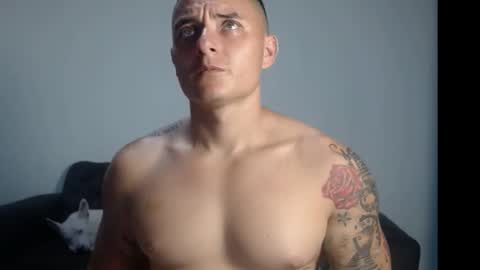 damon_dionisios online show from 11/11/25, 08:53