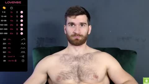 Snapshot of damonking01 chatting on 04/22/26, 08:17 Discount ONLYFANS - online show from 04/22/26, 08:17