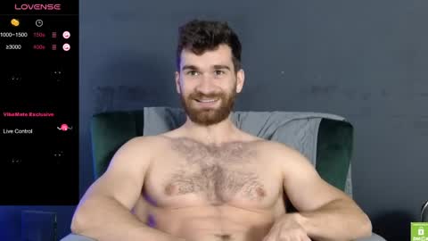 Snapshot of damonking01 chatting on 05/31/26, 10:33 Discount ONLYFANS - online show from 05/31/26, 10:33
