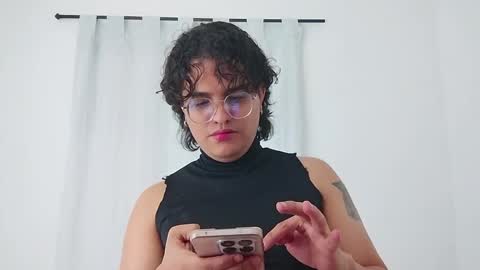 Diane Blosson online show from 02/10/26, 02:04