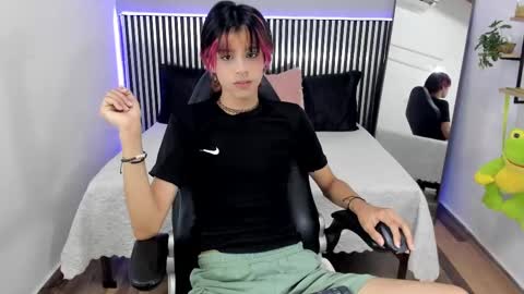 D A N online show from 09/11/25, 01:55