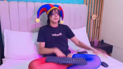 D A N online show from 04/18/26, 07:07