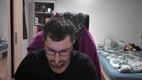 Snapshot of dan_the_man405 chatting on 11/05/25, 09:15 King Dan online show from 11/05/25, 09:15