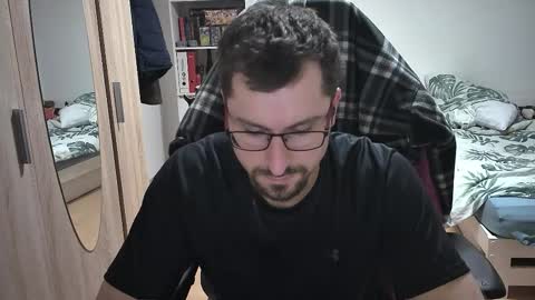 Snapshot of dan_the_man405 chatting on 11/16/25, 07:52 King Dan online show from 11/16/25, 07:52