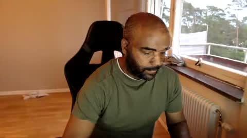 dan_the_man43 online show from 06/12/26, 07:24