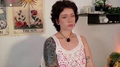 Bluemoon online show from 12/19/25, 06:26