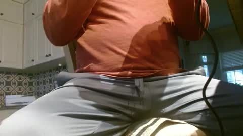 Snapshot of dan_va chatting on 01/19/25, 01:12 Dan online show from 01/19/25, 01:12