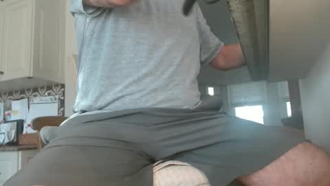 Snapshot of dan_va chatting on 03/02/25, 12:43 Dan online show from 03/02/25, 12:43