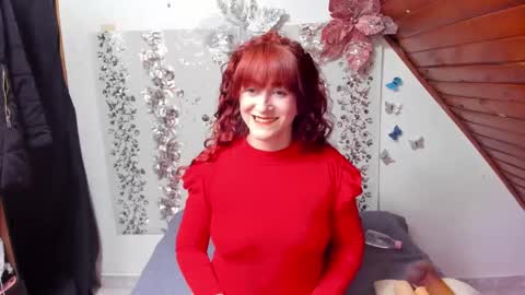 Snapshot of dana_35_ chatting on 12/19/24, 07:18 dana online show from 12/19/24, 07:18