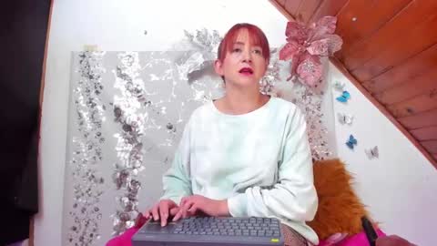Snapshot of dana_35_ chatting on 03/08/25, 01:17 dana online show from 03/08/25, 01:17