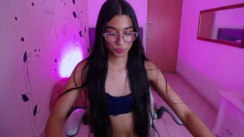 dana_paula online show from 01/14/25, 05:56