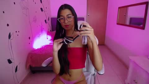 dana_paula online show from 01/15/25, 11:43