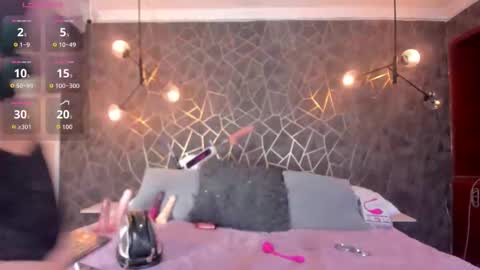    online show from 10/30/25, 09:37