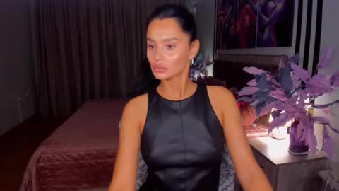 DanaMiers online show from 11/28/25, 05:10